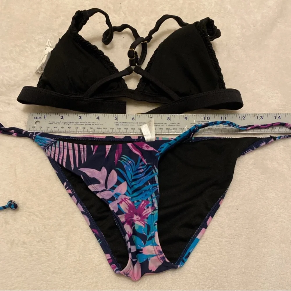 Black Top Multicolor Floral Bottom